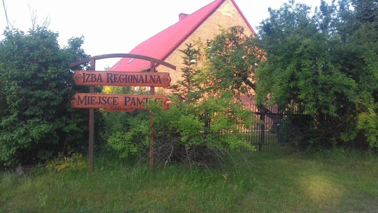 Izdebka W Zaciszu Bed & Breakfast Czarna Dabrowka ภายนอก รูปภาพ