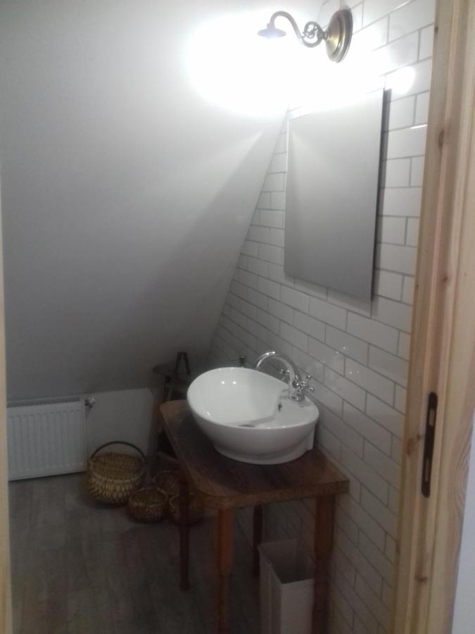 Izdebka W Zaciszu Bed & Breakfast Czarna Dabrowka ภายนอก รูปภาพ
